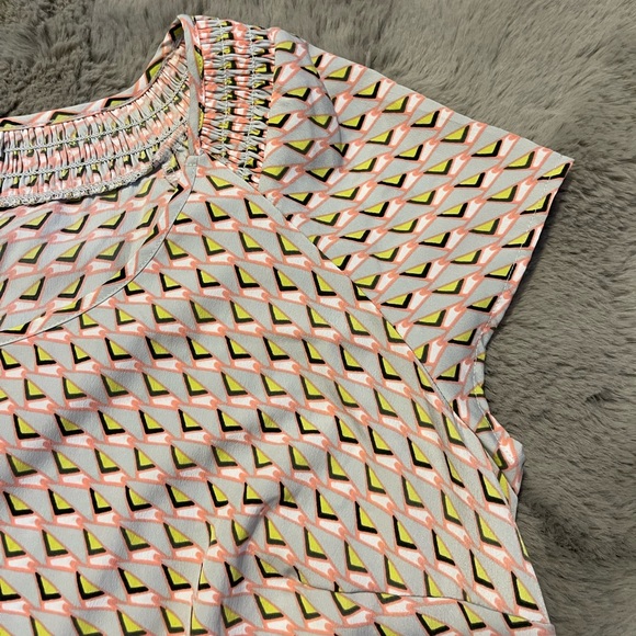 Fun Pattern Maternity Dress - Picture 6 of 11